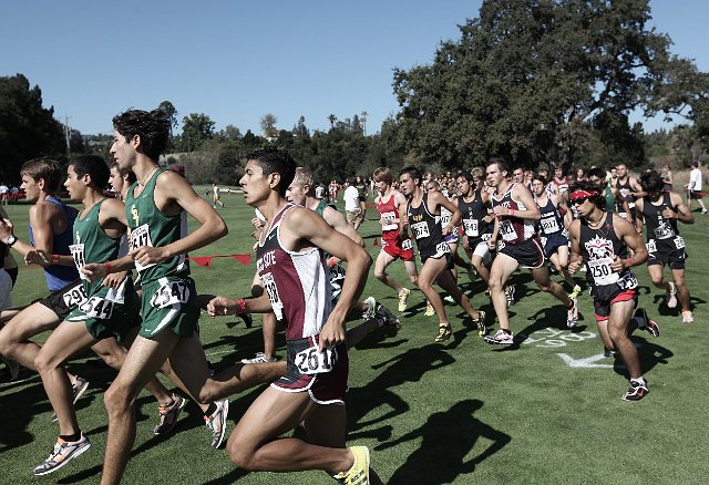 2010 SInv-048.JPG - 2010 Stanford Cross Country Invitational, September 25, Stanford Golf Course, Stanford, California.